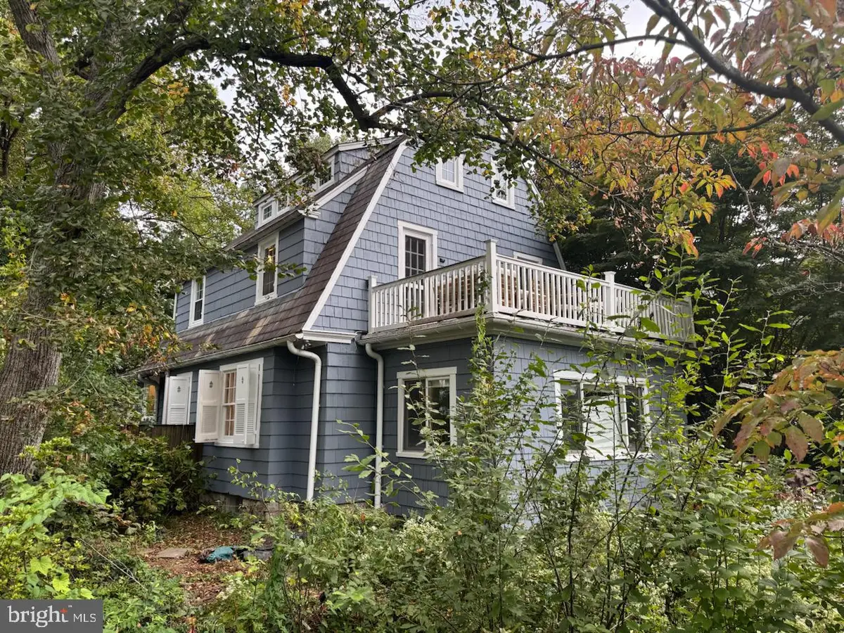 115 Hawthorn Rd, Baltimore, MD 21210 - #1