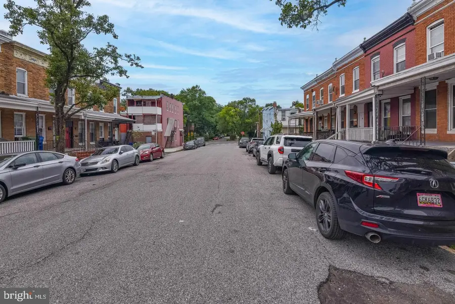 512 E 35th St, Baltimore, MD 21218 - #2