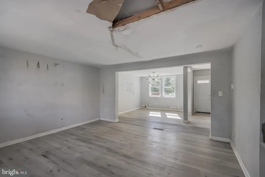 2711 Ellicott Dr, Baltimore, MD 21216 - #2