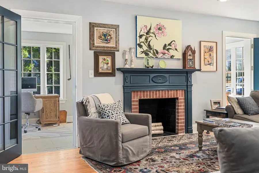 14 Charlcote Pl, Baltimore, MD 21218 - #3
