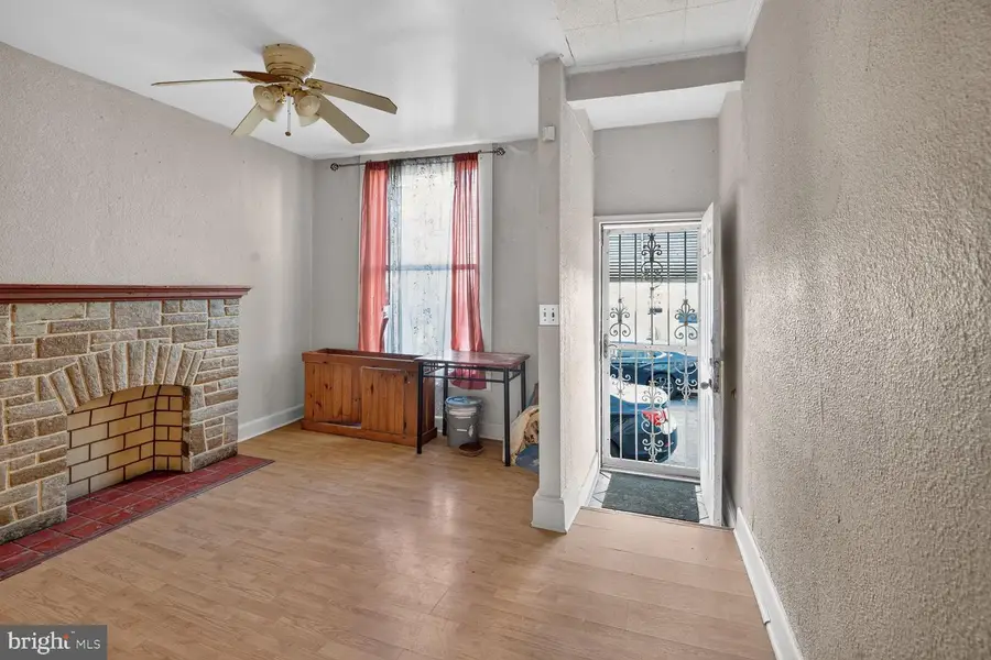 423 Furrow St, Baltimore, MD 21223 - #3