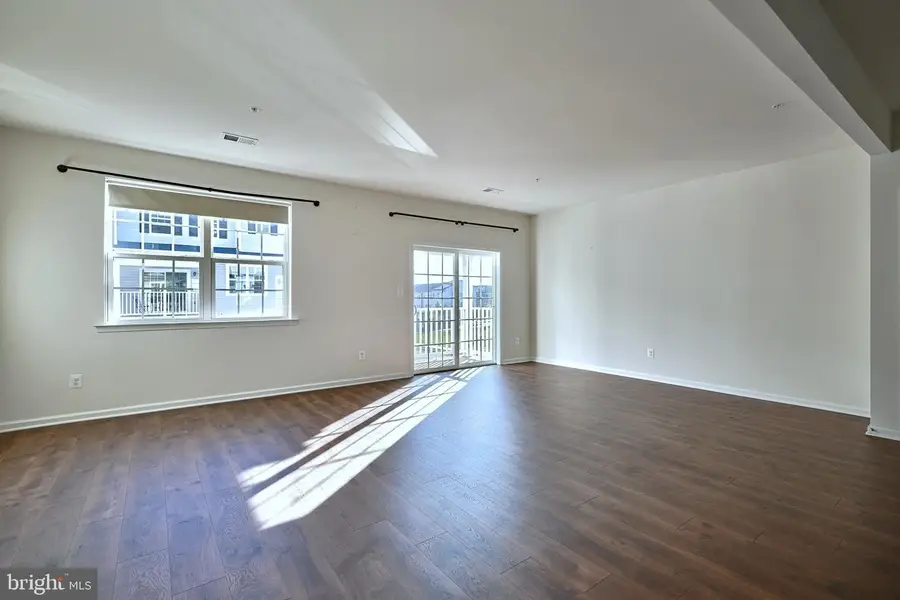 9450 Davy Ln #466, Owings Mills, MD 21117 - Image #2