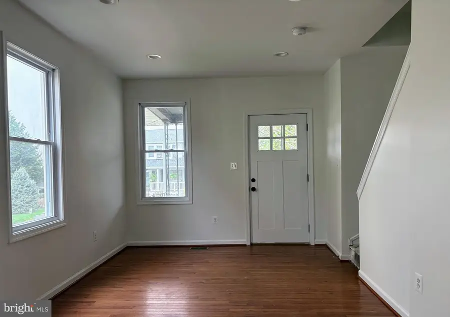 103 Sherwood Ave, Pikesville, MD 21208 - Image #3