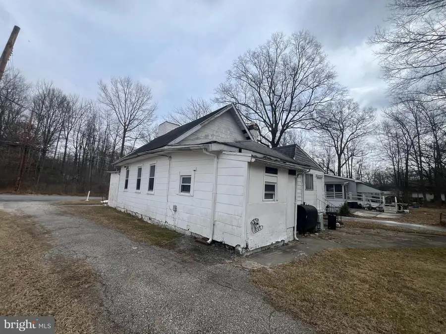 1322 Goodwood Ave, Essex, MD 21221 - Image #3