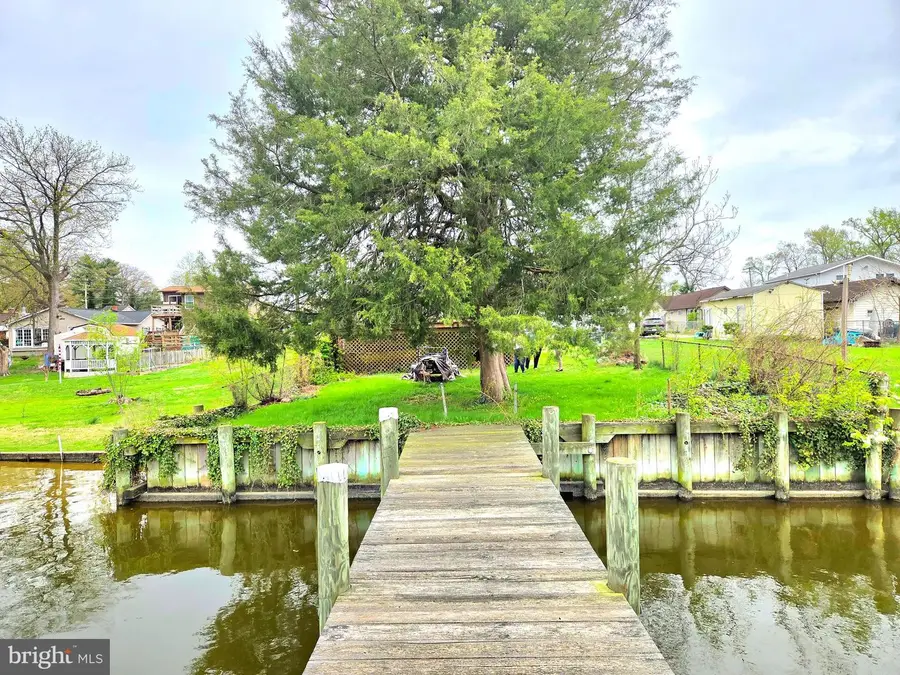 40 Dogwood Dr, Middle River, MD 21220 - Image #3
