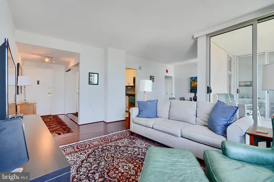 28 Allegheny #1504, Towson, MD 21204 - Image #2