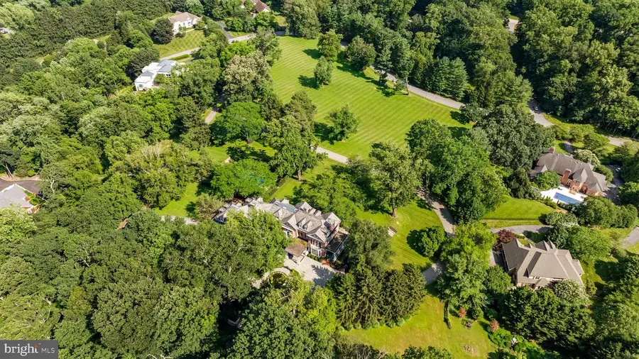 16 Merry Hill Ct, Baltimore, MD 21208 - Image #3