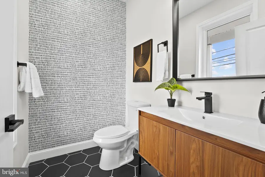 65-a Bond Ave, Reisterstown, MD 21136 - Image #2