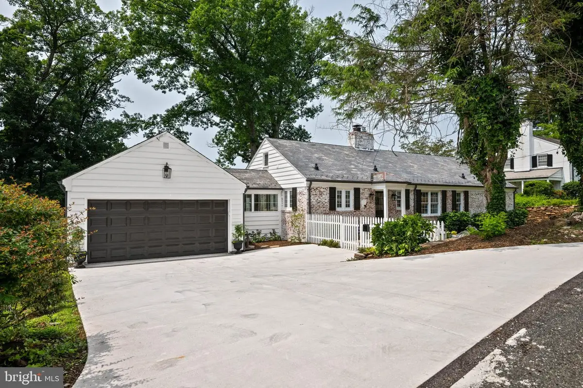 612 Coventry Rd, Towson, MD 21286 - Image #1