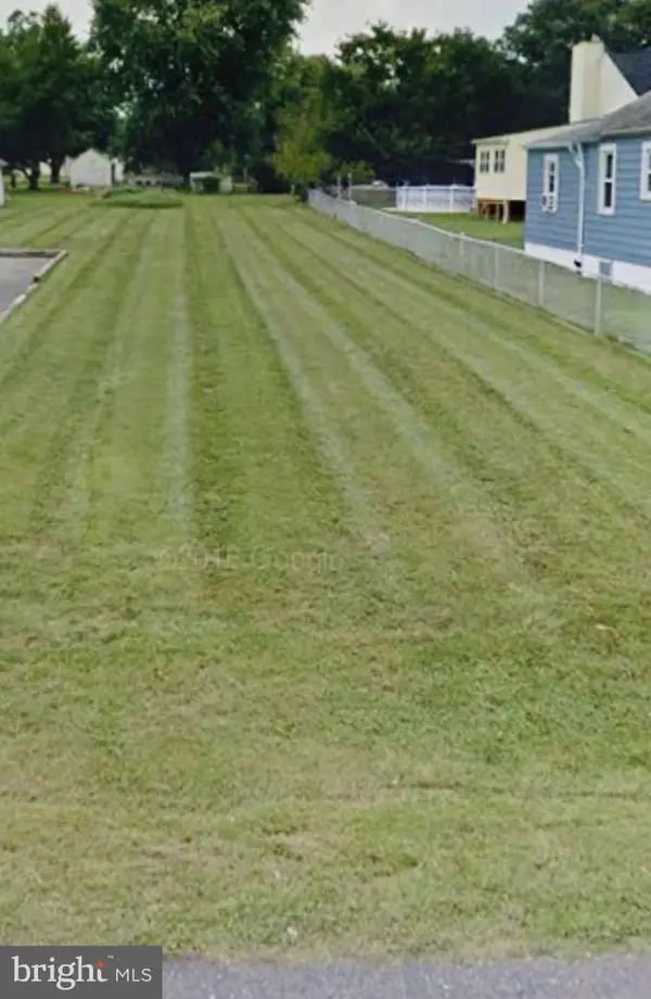 Chesapeake, MIDDLE RIVER, MD 21220