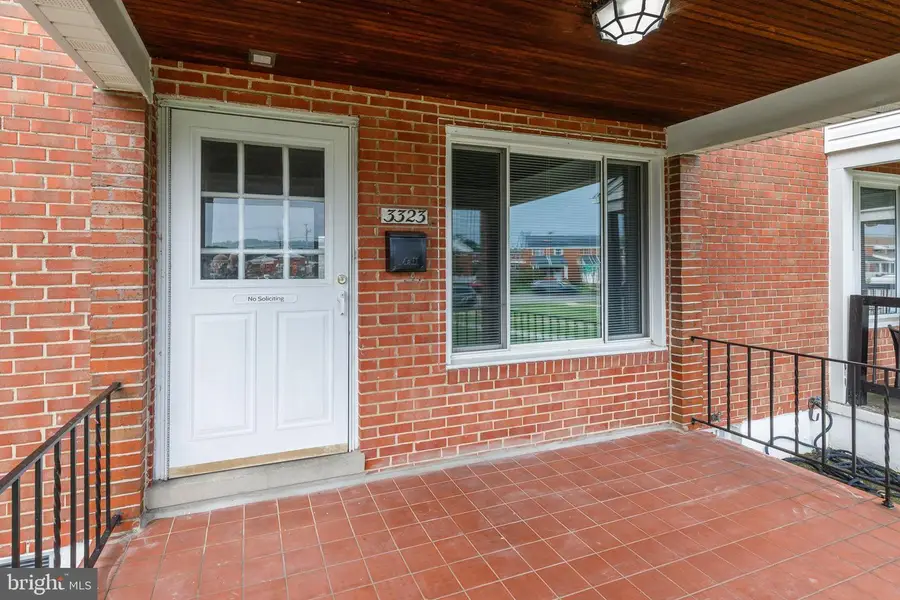 3323 Wallford Dr, Baltimore, MD 21222 - #3