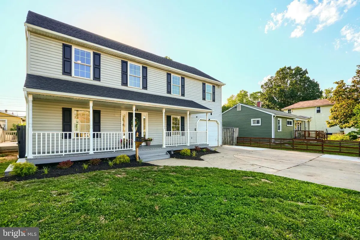 702 Dale Ave, Baltimore, MD 21206 - Image #1