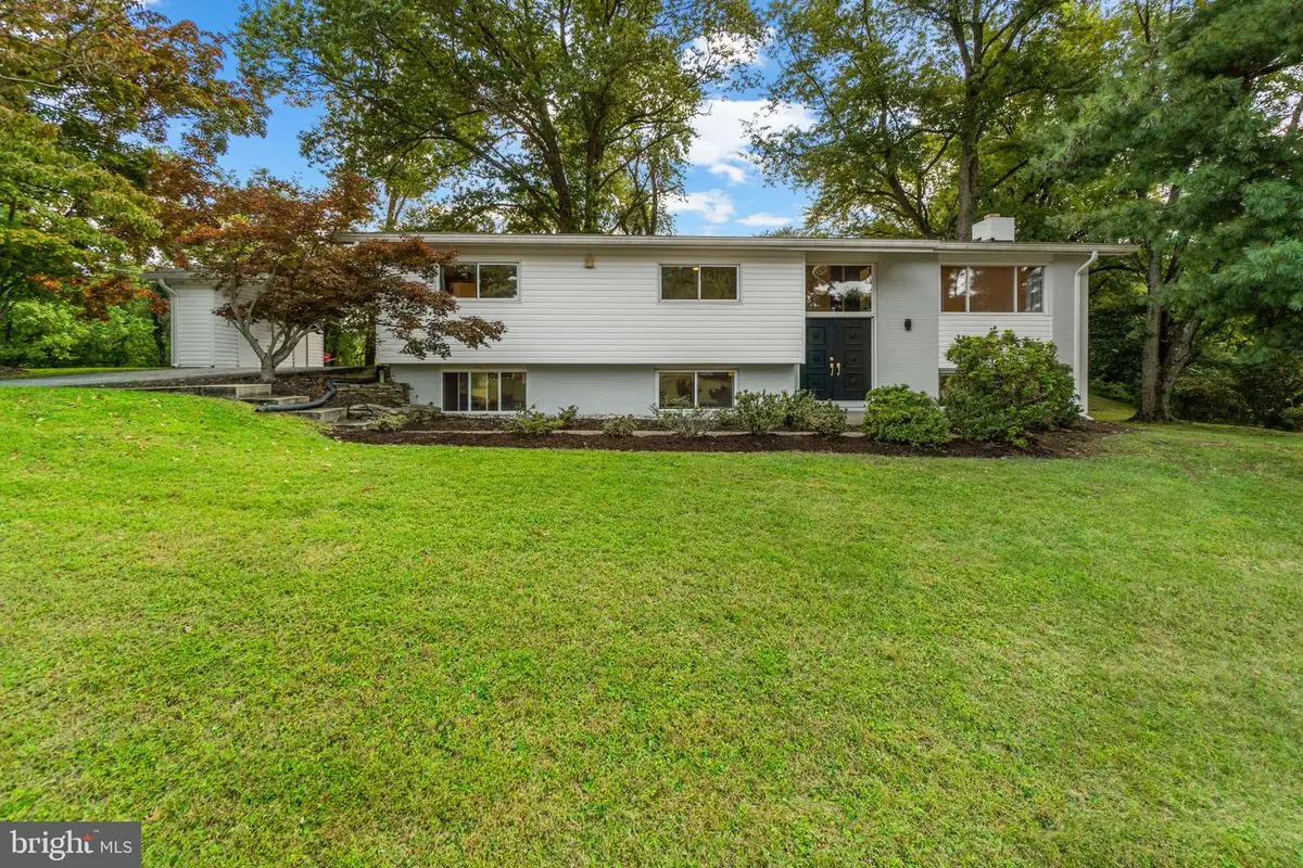 1 Babette Ct, Pikesville, MD 21208 - Image #1