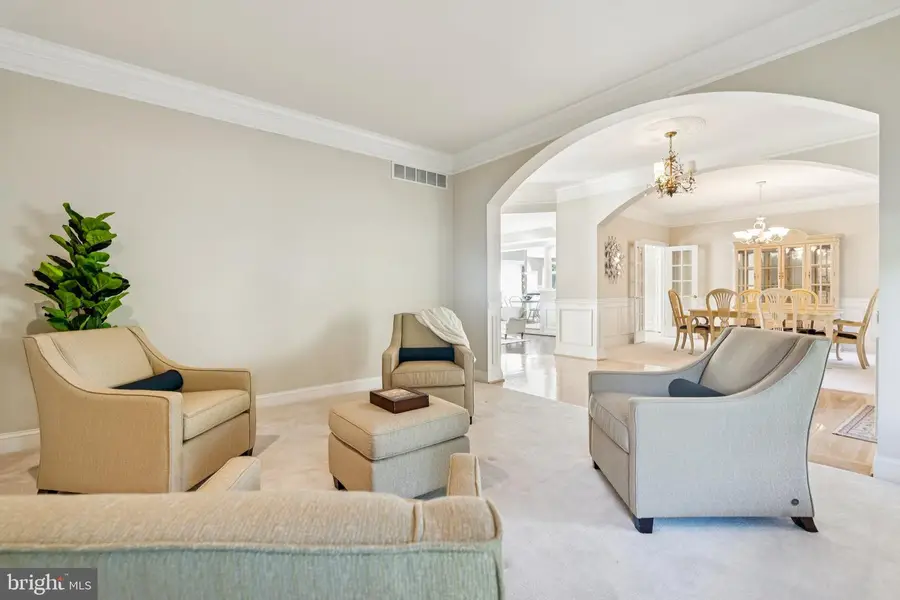 14027 Woodens Ln, Reisterstown, MD 21136 - Image #3