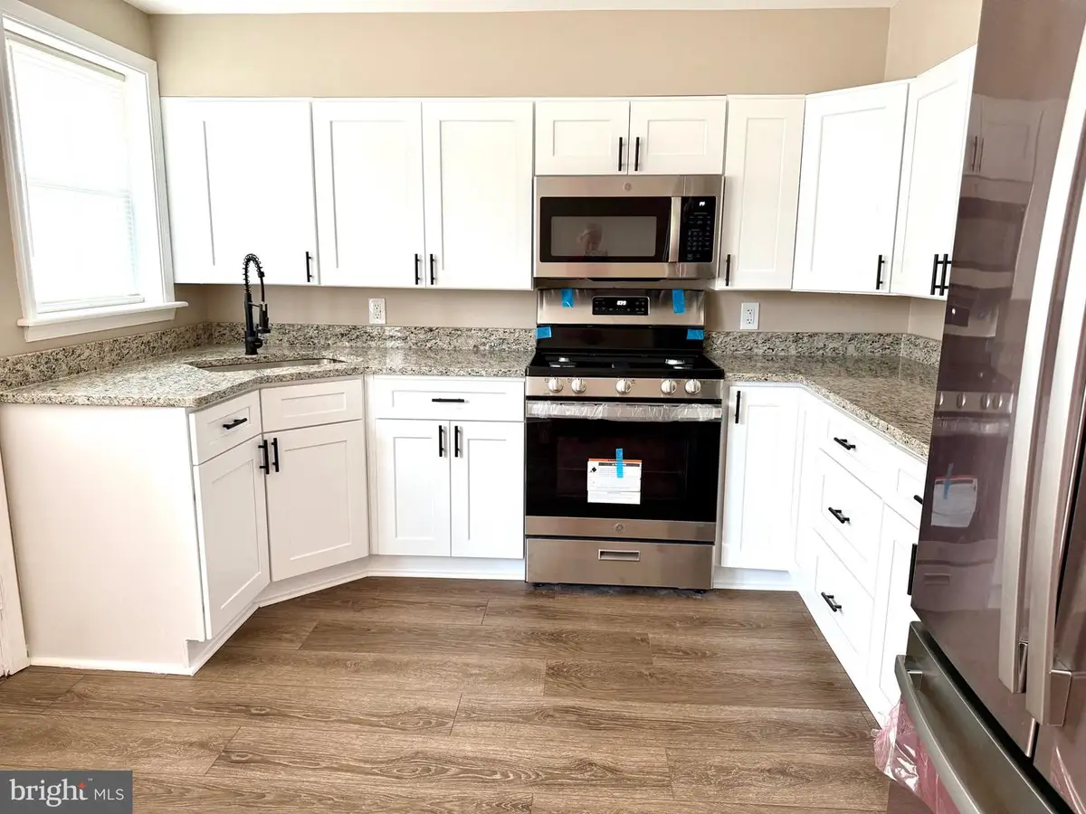 8103 Gray Haven Rd, Baltimore, MD 21222 - Image #1