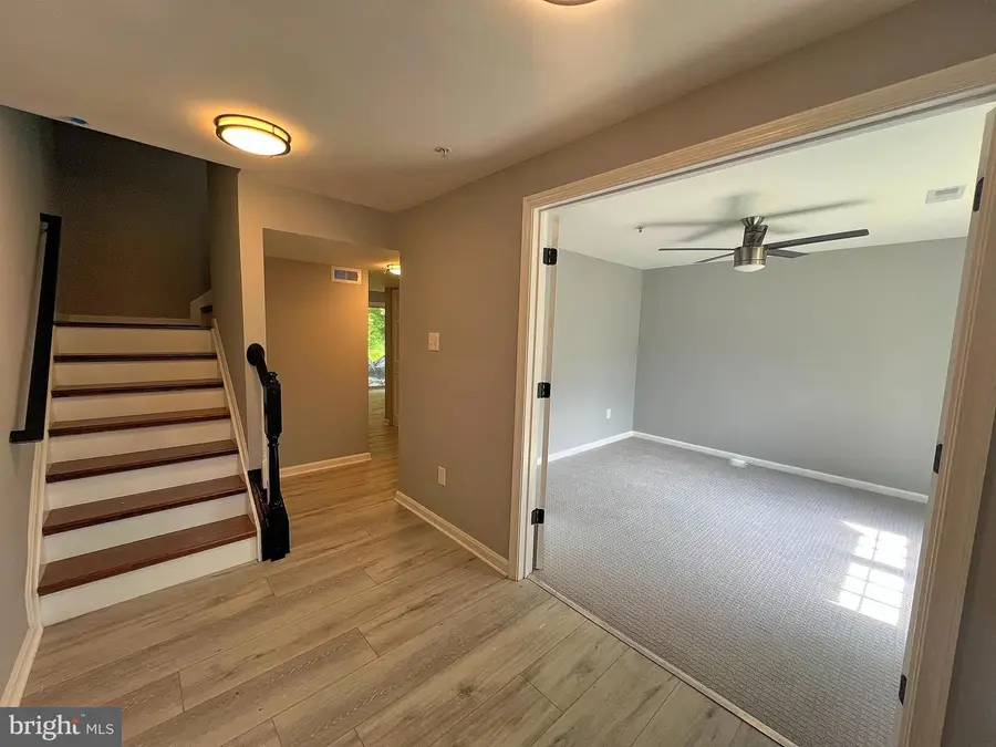 9864 Greenbriar Way, Middle River, MD 21220 - Image #3