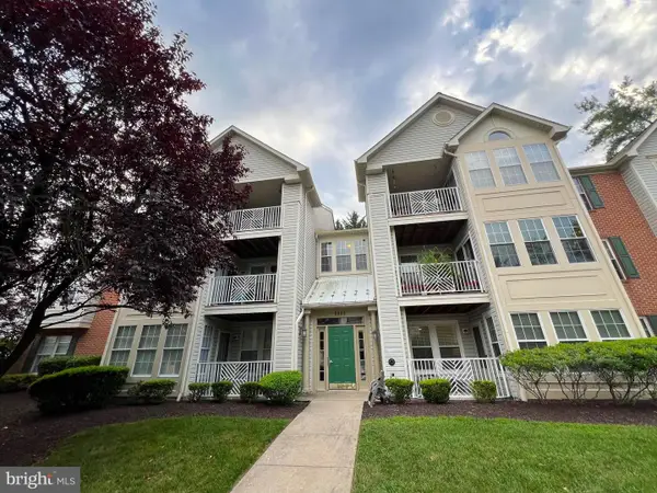 8001 Township Dr #102b, OWINGS MILLS, MD 21117