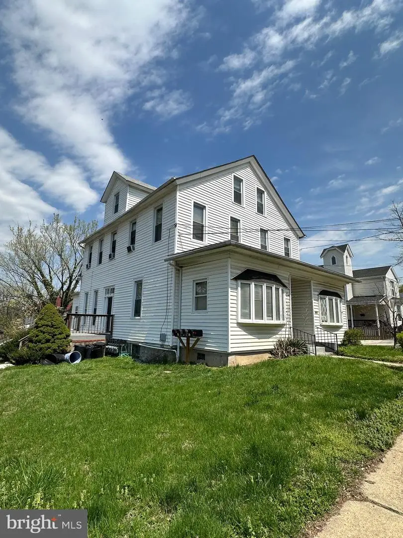 4606 Ridge Ave, Halethorpe, MD 21227 - Image #1