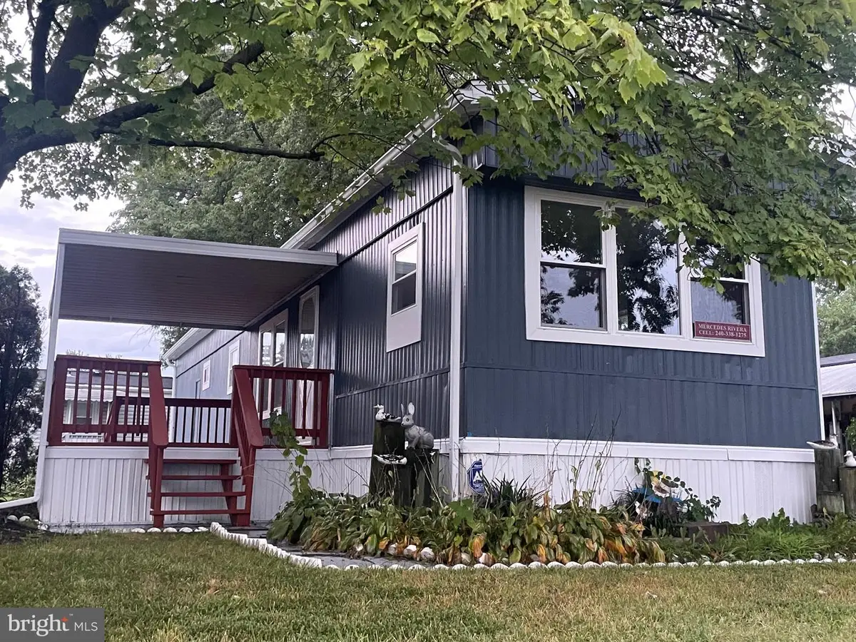 129 Covered Wagon Rd., Middle River, MD 21220 - Image #1