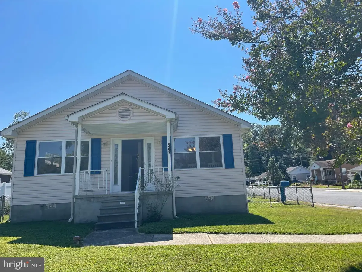 547 Compass Rd, Middle River, MD 21220 - Image #1