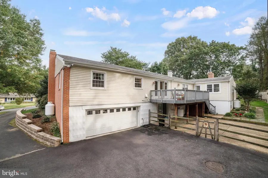 1402 Autumn Leaf Rd, Towson, MD 21286 - Image #3