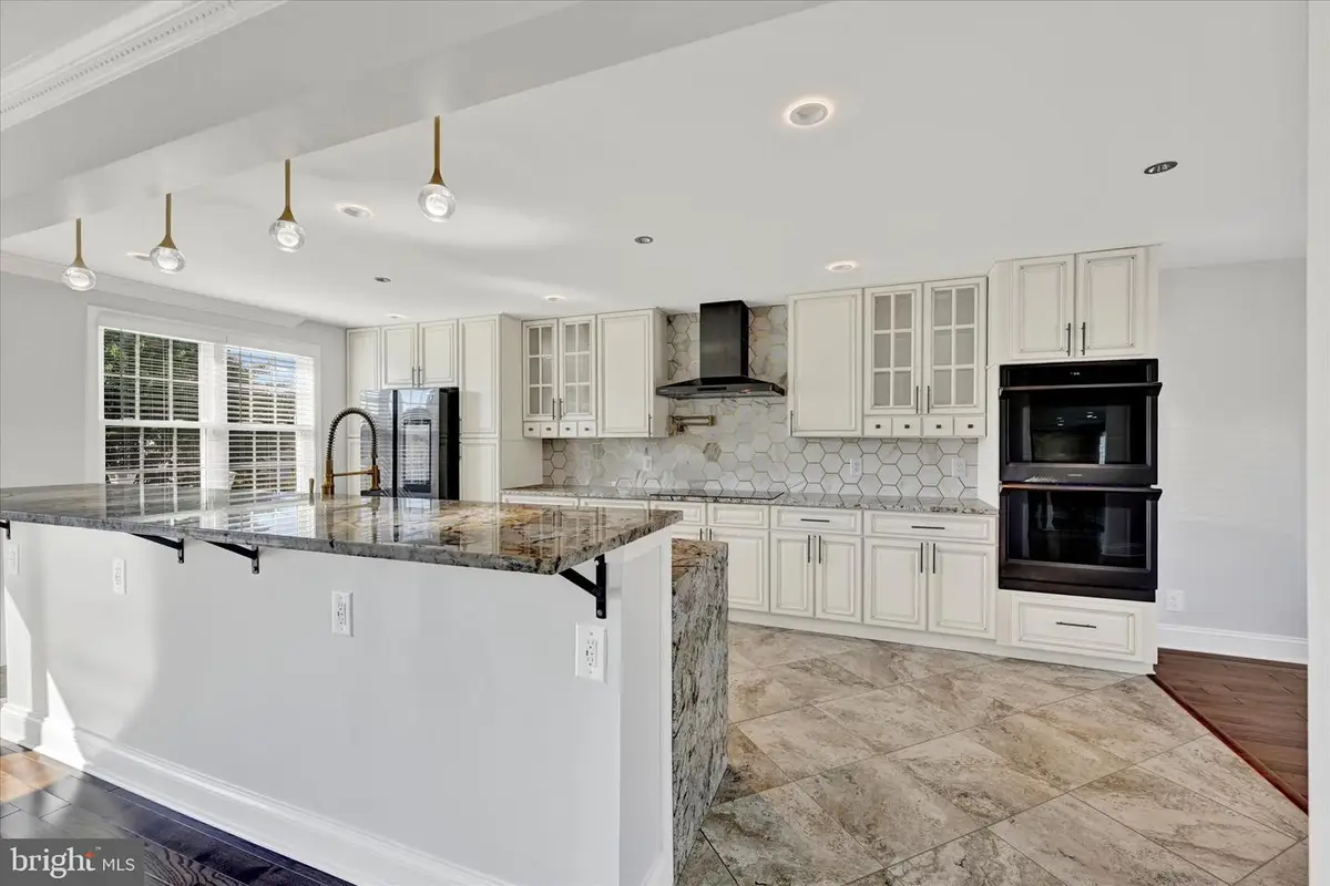 9205 Greenhouse Cir, Baltimore, MD 21236 - Image #1