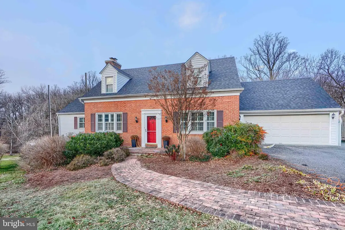 1008 W Wind Ct, Towson, MD 21204 - Image #1