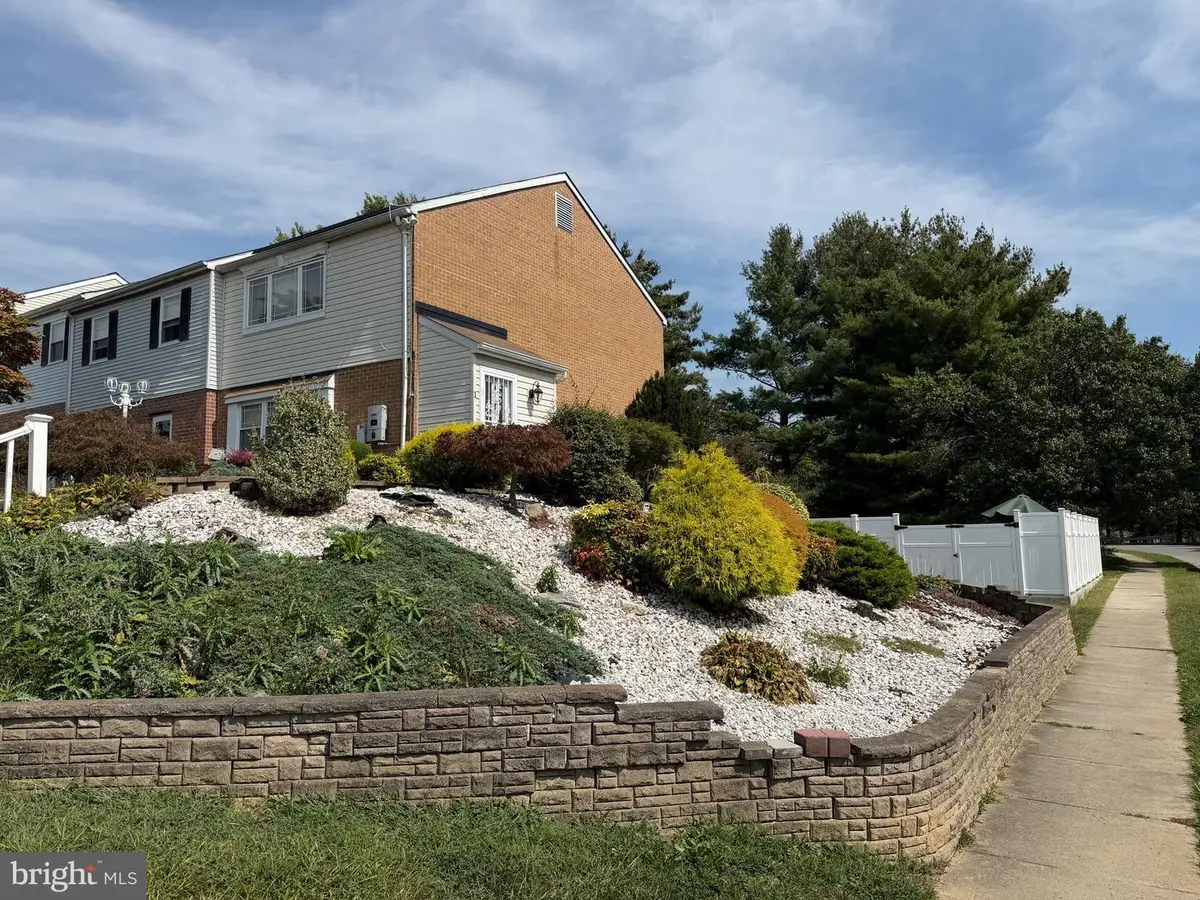 1 Broadleaf Ct, Baltimore, MD 21234 - Image #1