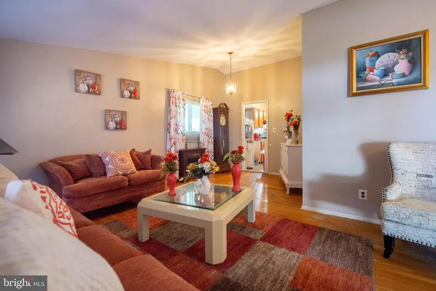 4734 Maryknoll Rd, Baltimore, MD 21208 - Image #2