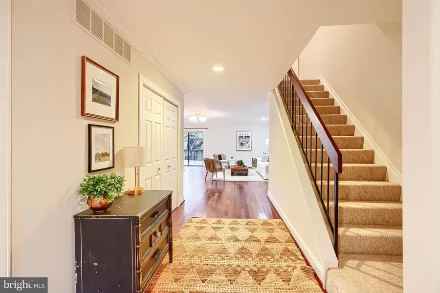 8223 Ruxton Crossing Ct, Towson, MD 21204 - #2