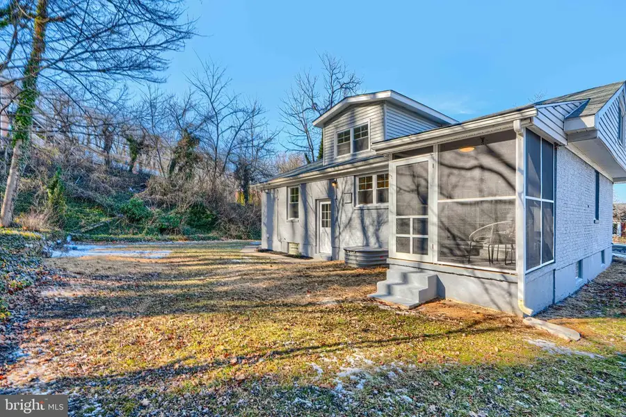 1005 Donington Cir, Towson, MD 21204 - Image #3