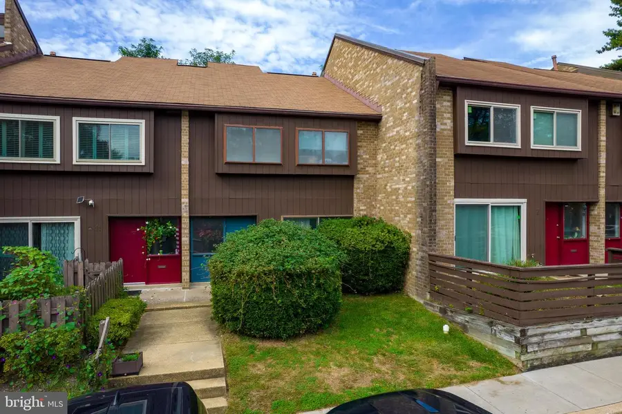 9 Penny Ln #9, Baltimore, MD 21209 - Image #2