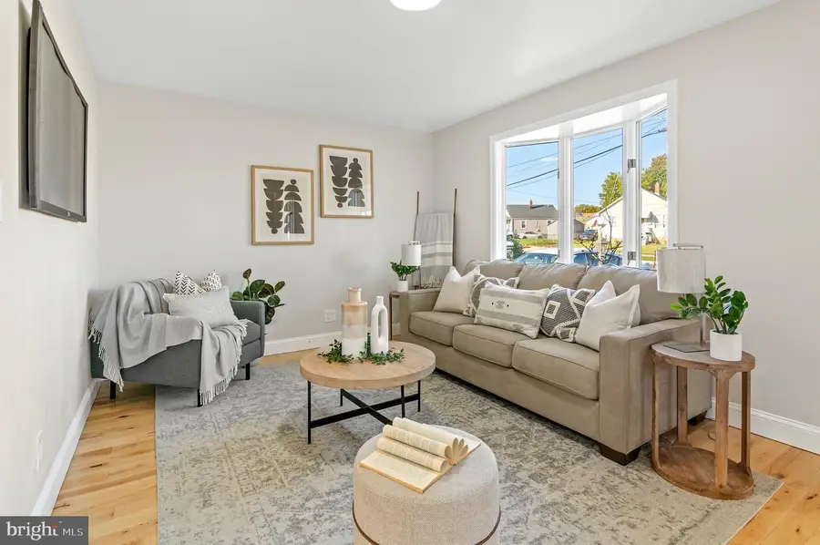 1237 Willow, Baltimore, MD 21222 - Image #2