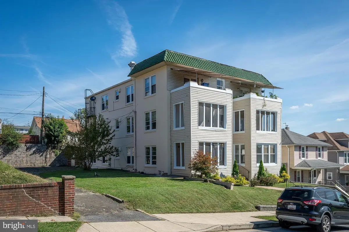 639 Plymouth Rd, Baltimore, MD 21229 - #1