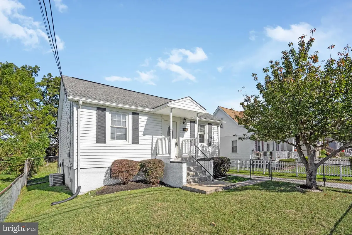 2114 Oakland Rd, Middle River, MD 21220 - Image #1