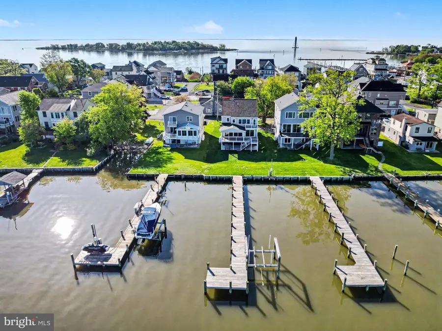 9108 Hinton Ave, Sparrows Point, MD 21219 - #2