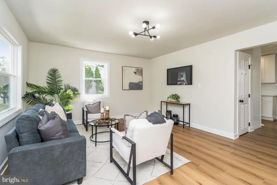 8016 Harris Ave, Parkville, MD 21234 - Image #3