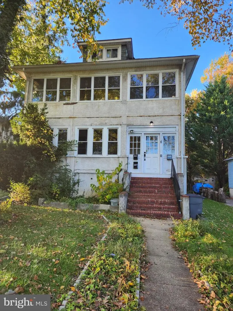 6 Cromarty Rd, Baltimore, MD 21229 - Image #1