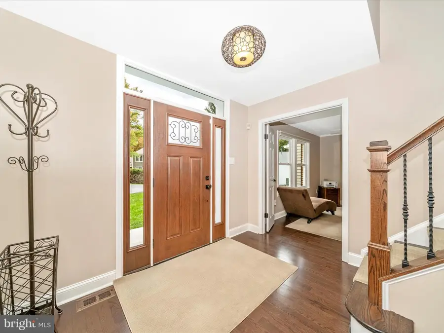 16 Golden Grass Ct, Owings Mills, MD 21117 - Image #3