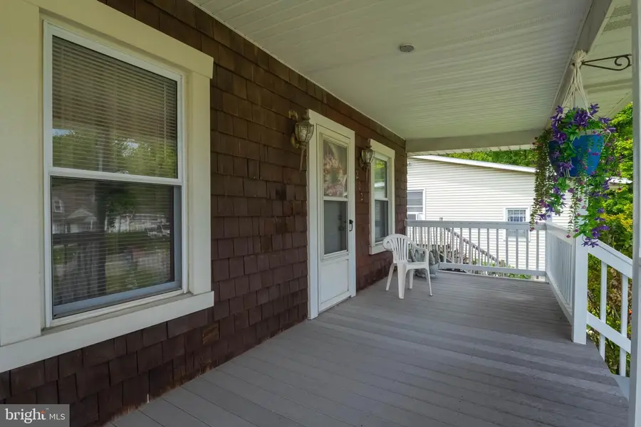 202 N Essex Ave, Essex, MD 21221 - Image #2