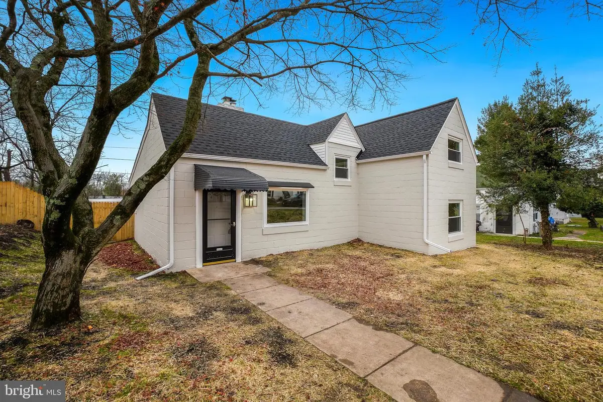 6517 Lehnert St, Baltimore, MD 21207 - #1