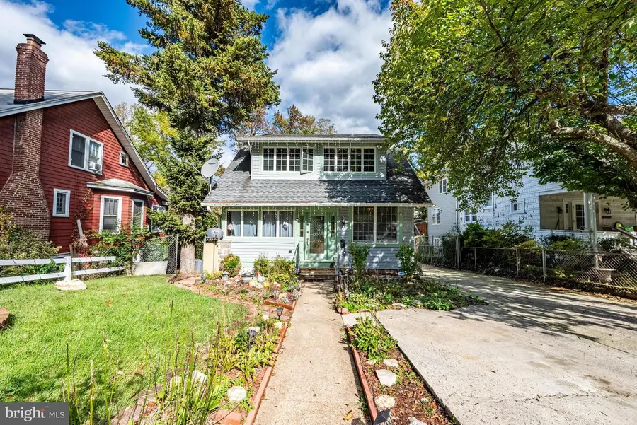 2404 Poplar Dr, Baltimore, MD 21207 - Image #2