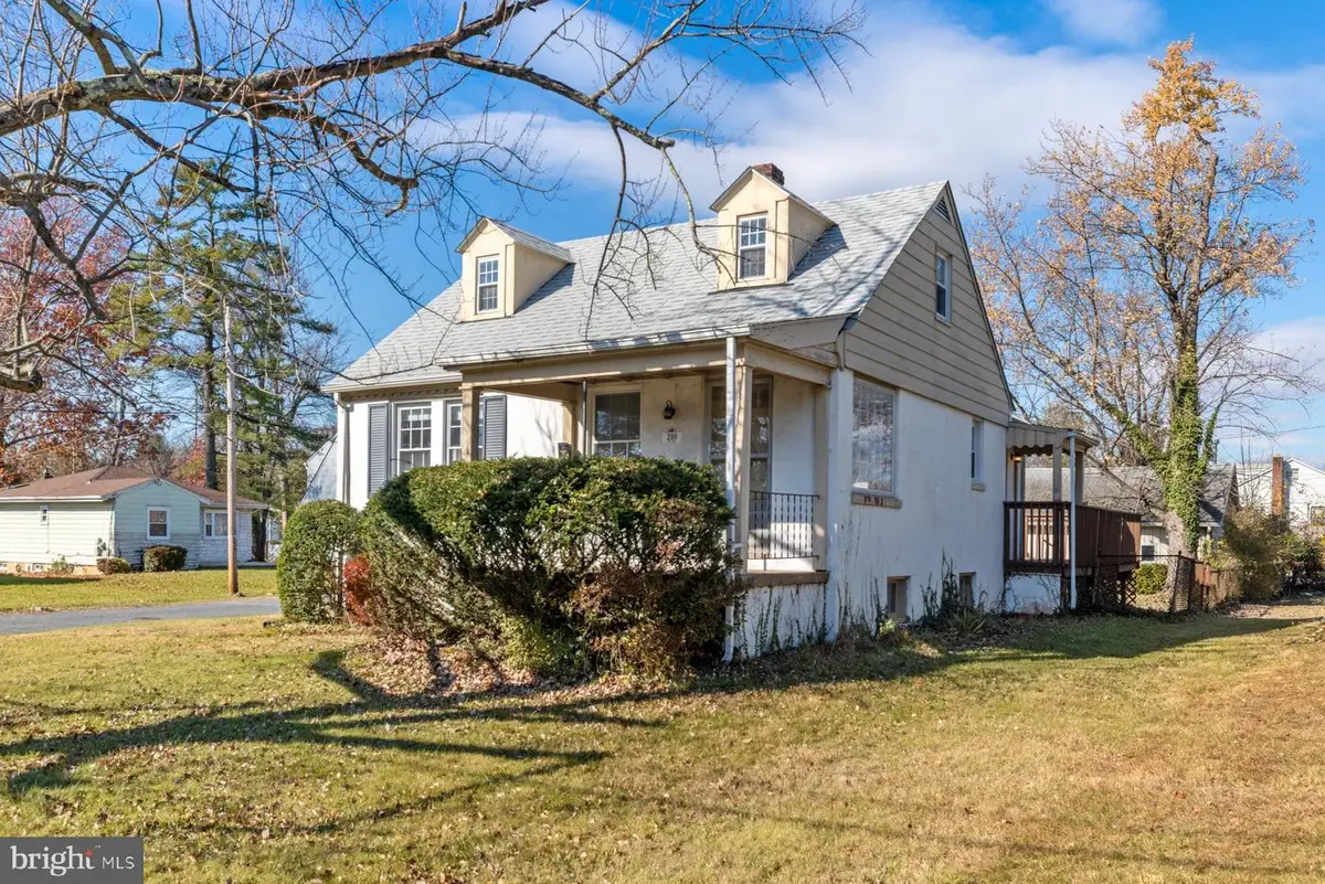 210 Mchenry Ave, Pikesville, MD 21208 - Image #1