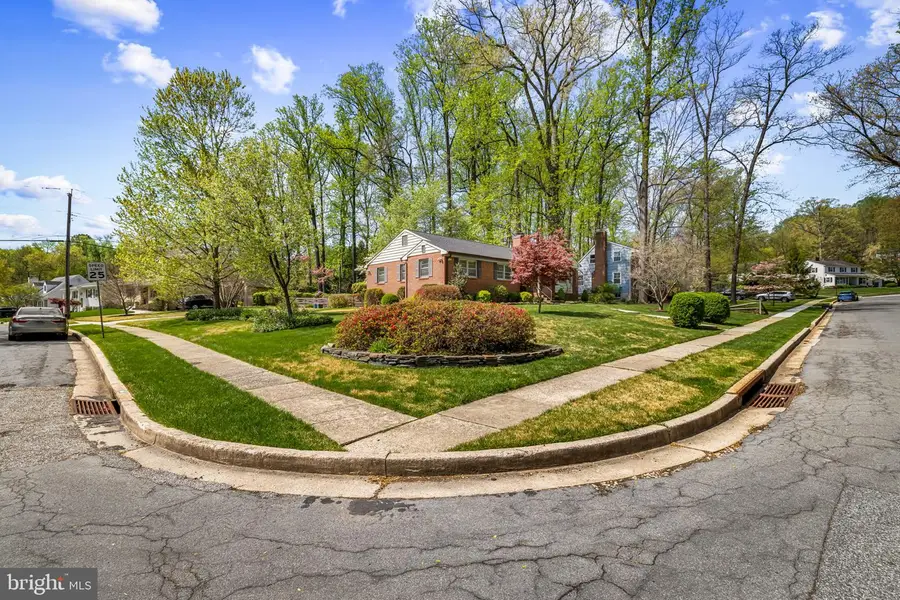 319 Gailridge Rd, Lutherville Timonium, MD 21093 - #3