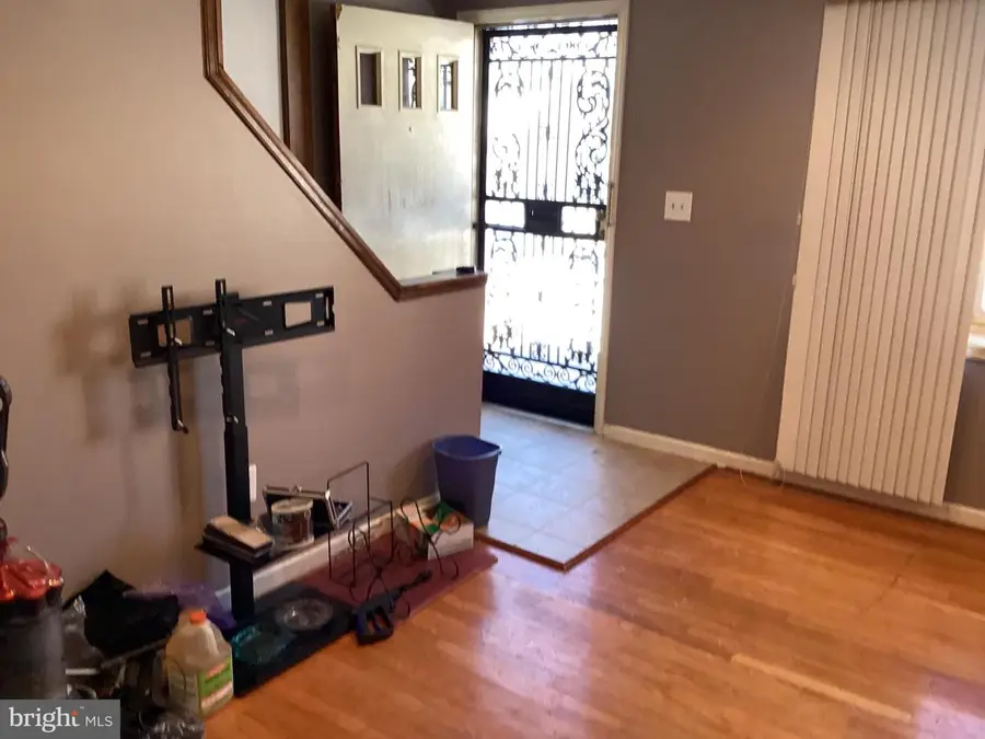 5416 Lewellen Ave, Baltimore, MD 21207 - Image #2