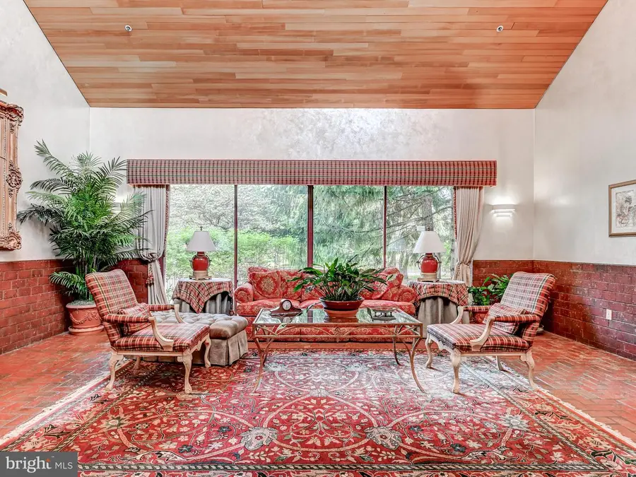 1 Gristmill Ct #107, Baltimore, MD 21208 - Image #3