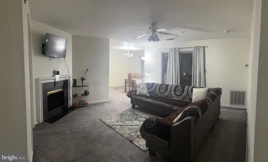 8809 Stone Ridge Cir #204, Pikesville, MD 21208 - Image #3