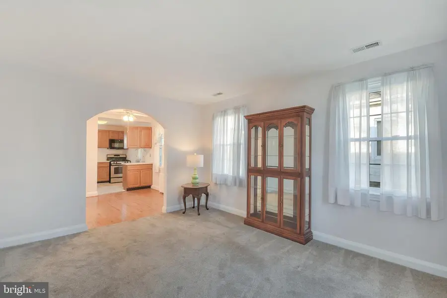 5533 Hutton Ave, Baltimore, MD 21207 - Image #2