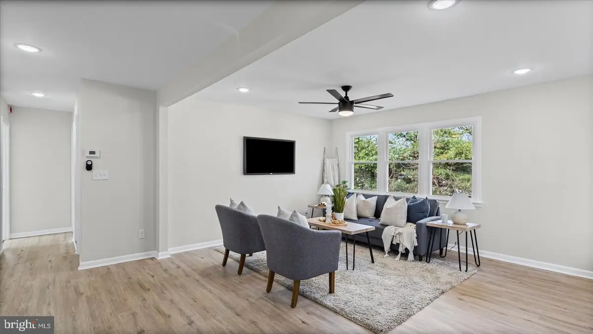 8322 Lages Ln, Baltimore, MD 21244 - #1