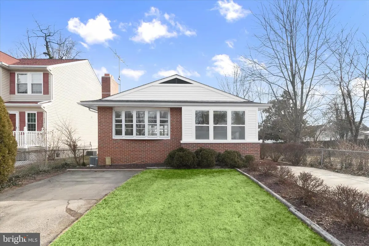 517 Winters Ln, Baltimore, MD 21228 - Image #1